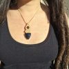 Colgante con  Granate y flecha de Obsidiana