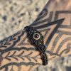 Pulsera granate en latón