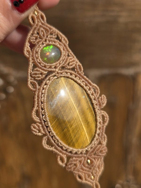 2025/11/1000029620-scaled.jpg Colgante opalo etiope y ojo de tigre