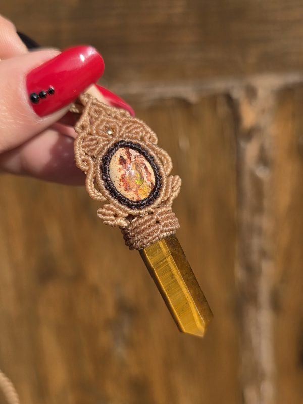 2025/11/1000029630-scaled.jpg Colgante con ópalo de fuego mexicano y punta de ojo de tigre