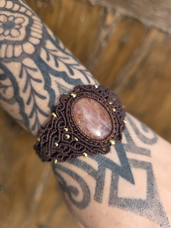 2025/11/1000029786-scaled.jpg Pulsera piedra sol