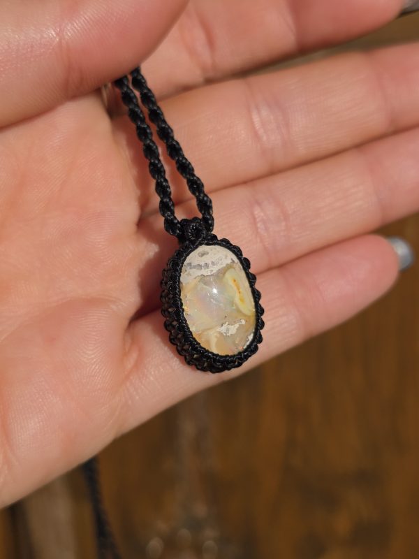 Colgante opalo de fuego mexicano