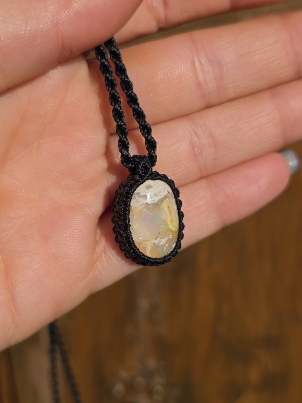 Colgante opalo de fuego mexicano